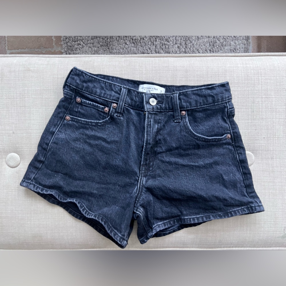 Abercrombie & Fitch Dark Denim A-Line Shorts